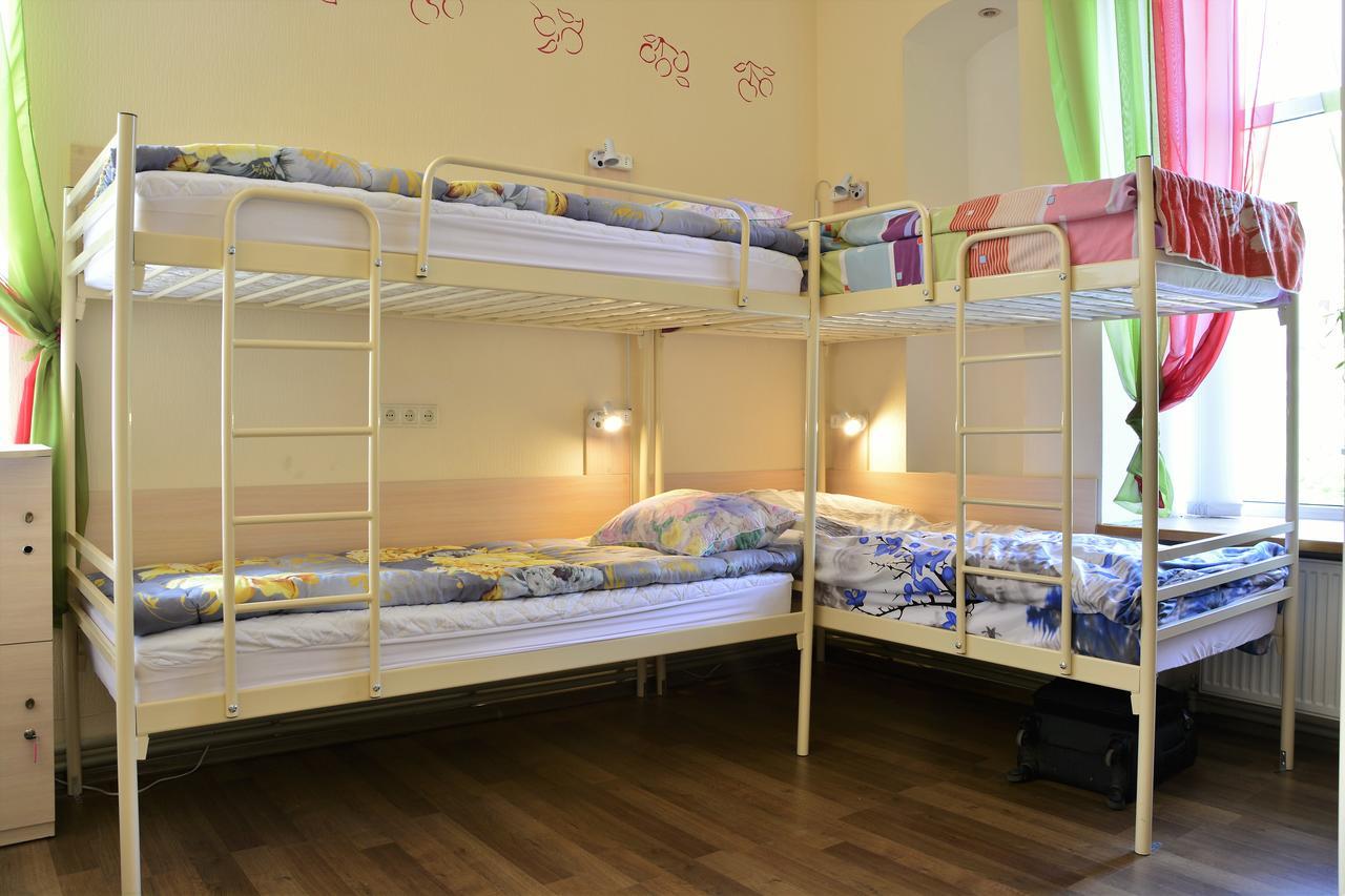 Vishnya Hostel Днепър Екстериор снимка