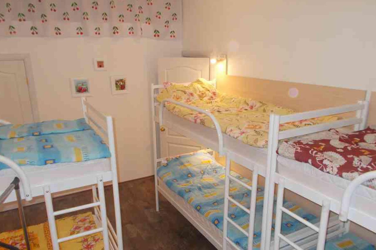 Vishnya Hostel Днепър Екстериор снимка