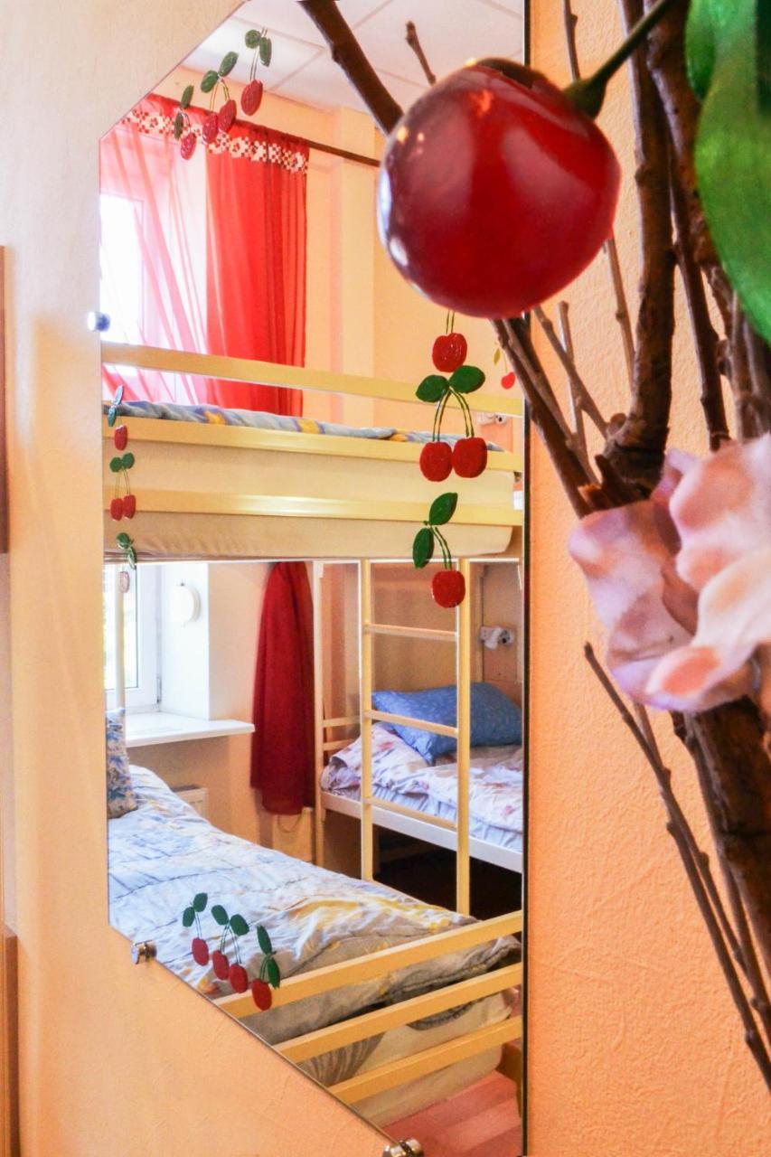 Vishnya Hostel Днепър Екстериор снимка