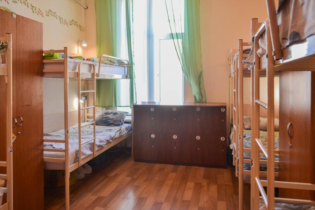 Vishnya Hostel Днепър Екстериор снимка