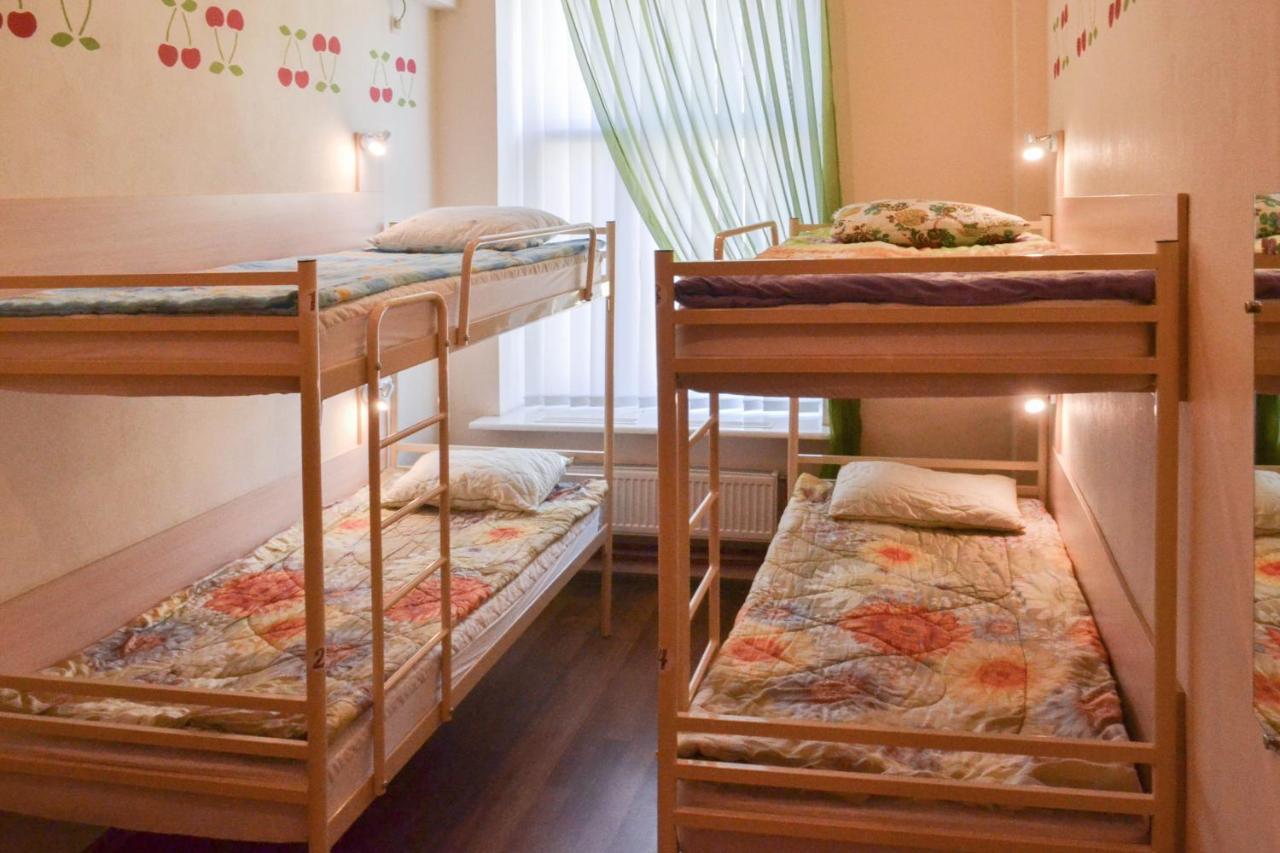 Vishnya Hostel Днепър Екстериор снимка