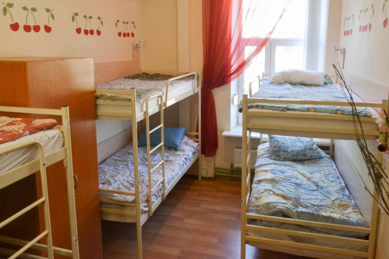 Vishnya Hostel Днепър Екстериор снимка
