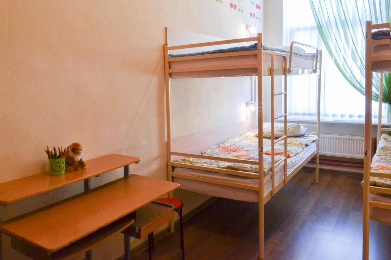 Vishnya Hostel Днепър Екстериор снимка